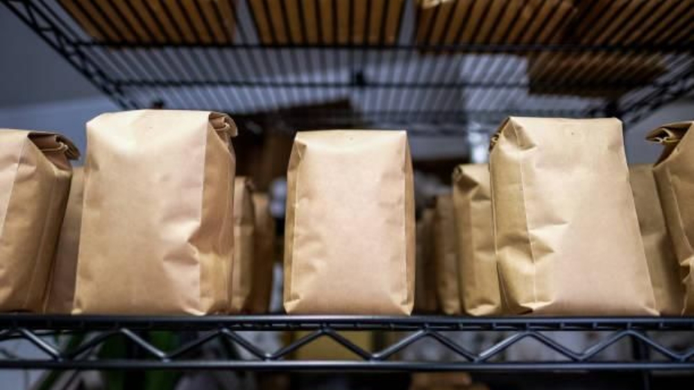 Coffee bag decomposition