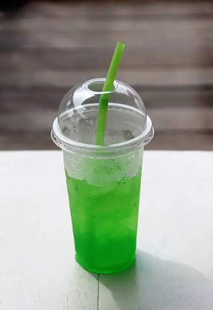 16oz Plastic Cup, clear disposable plastic cup with dome lid and straw for cold iced drinks